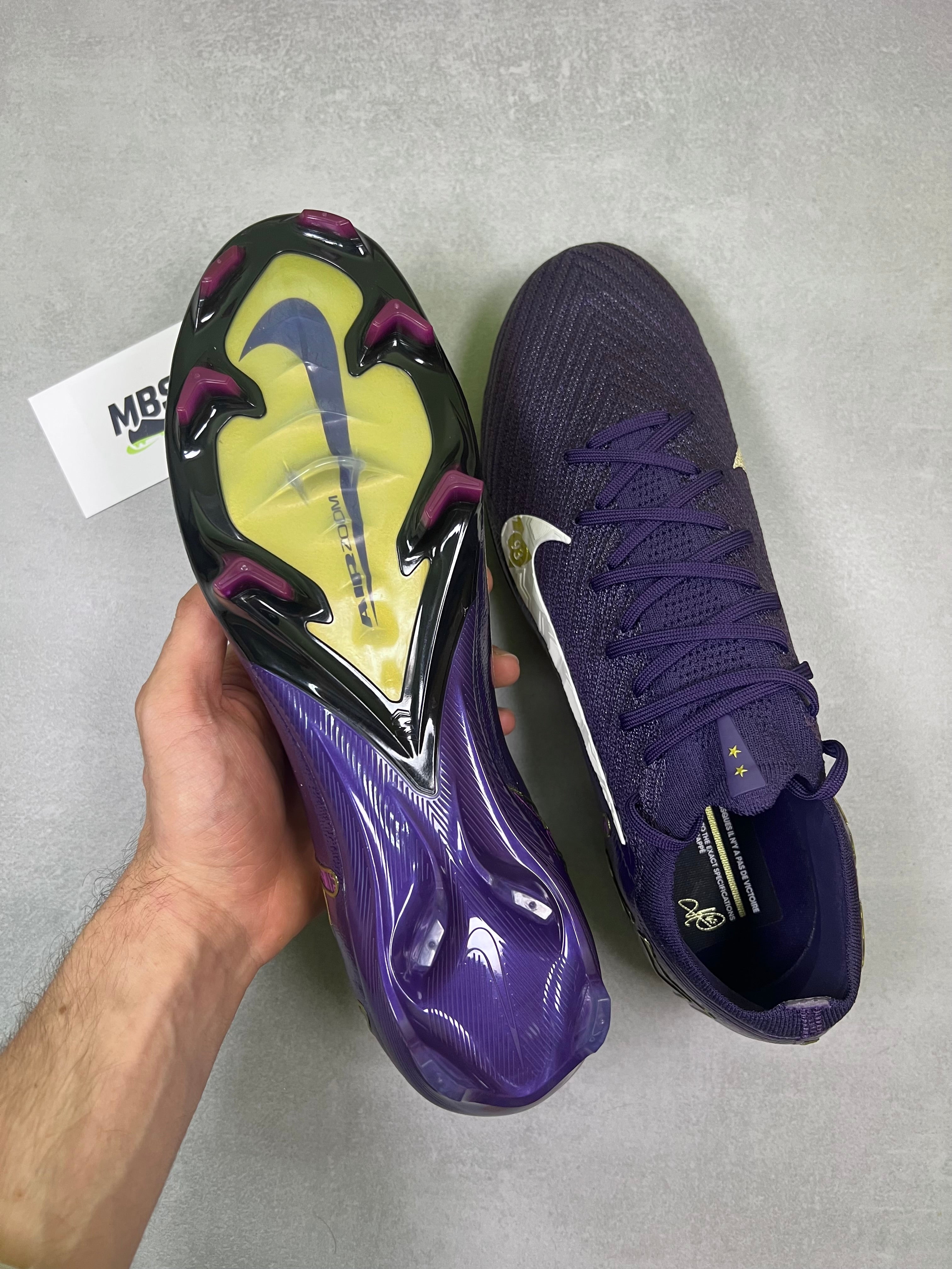 NIKE MERCURIAL ZOOM VAPOR 16 ELITE KM FG