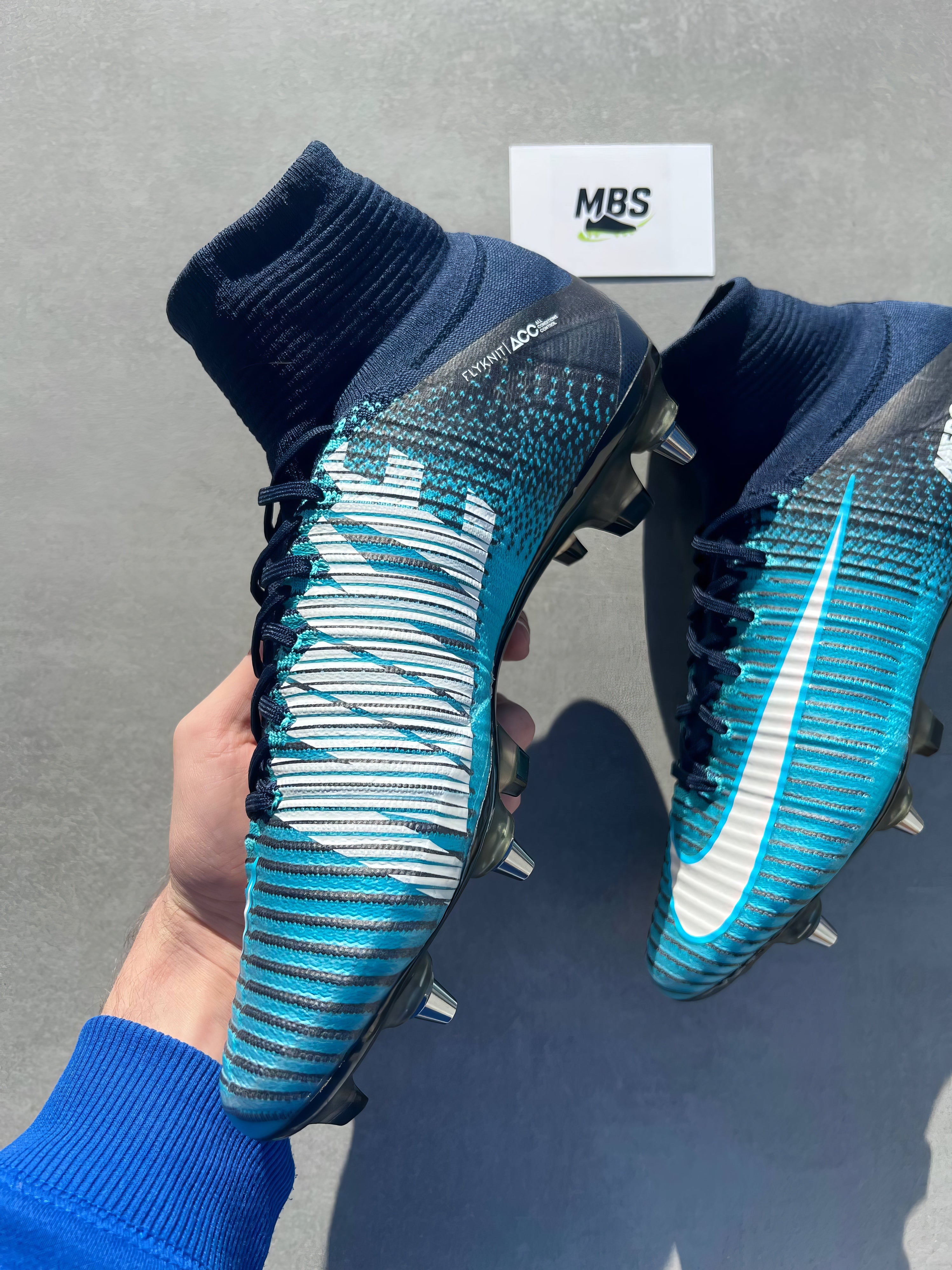 NIKE MERCURIAL SUPERFLY V ELITE SG-PRO ICE